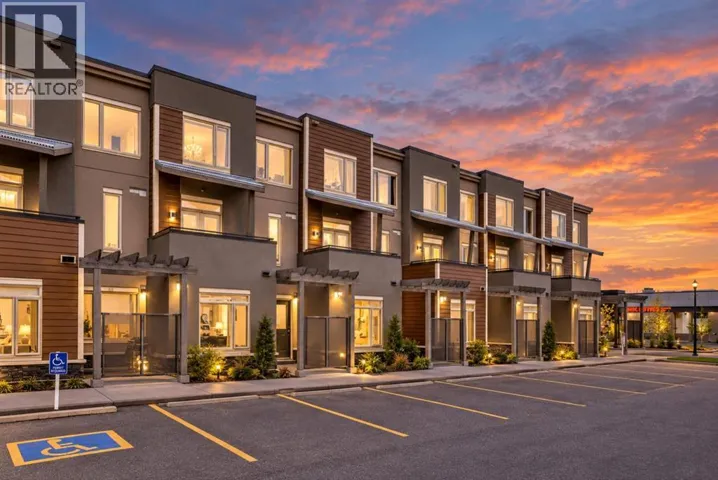 109, 10 Westpark Link SW, Calgary, Alberta T3H0Y5
