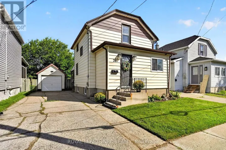 26 LYNDON STREET W, Thorold (Thorold Downtown), Ontario L2V3J7