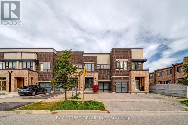 42 DARIOLE DRIVE, Richmond Hill (Oak Ridges Lake Wilcox), Ontario L4E0Z2