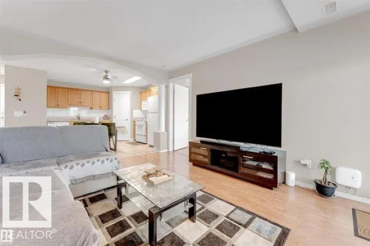 316 237 Youville Drive NW NW, Edmonton, Alberta T6L7G2