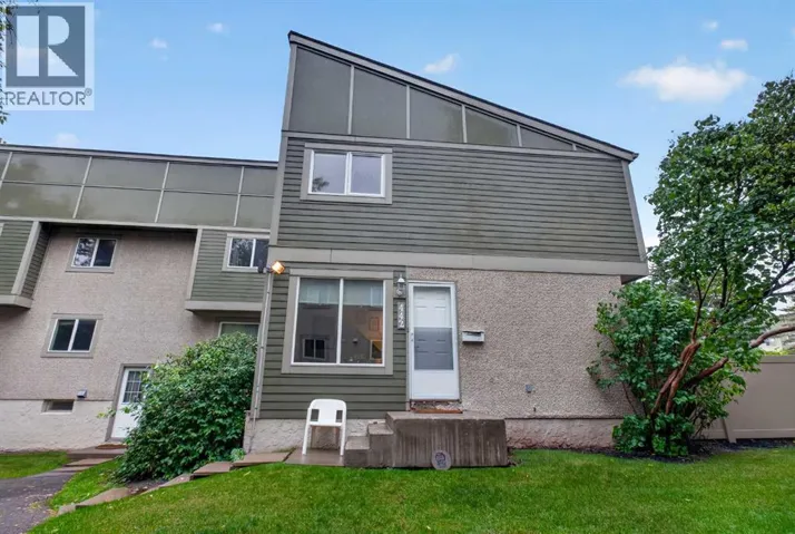 442, 406 Blackthorn Road NE, Calgary, Alberta T2K1K5