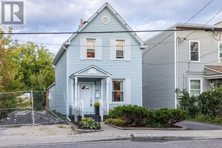 249 HINCHEY AVENUE, Ottawa, Ontario K1Y1L9