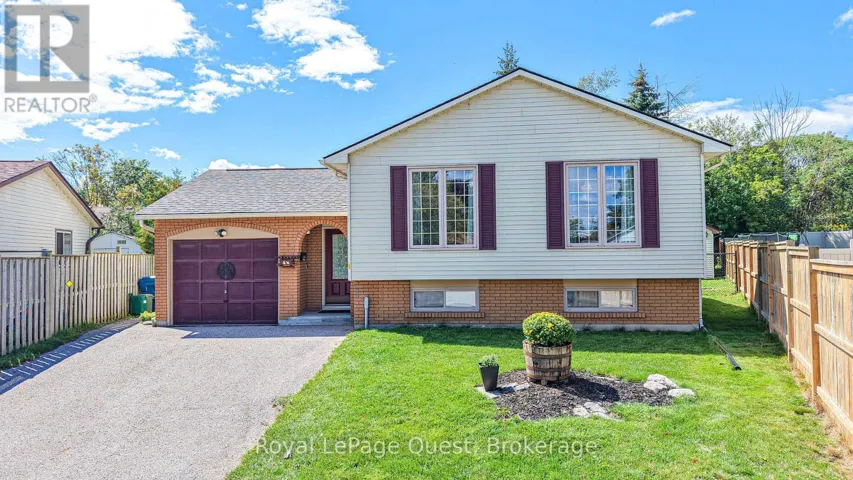 4 KEHOE COURT, Orillia, Ontario L3V7B5