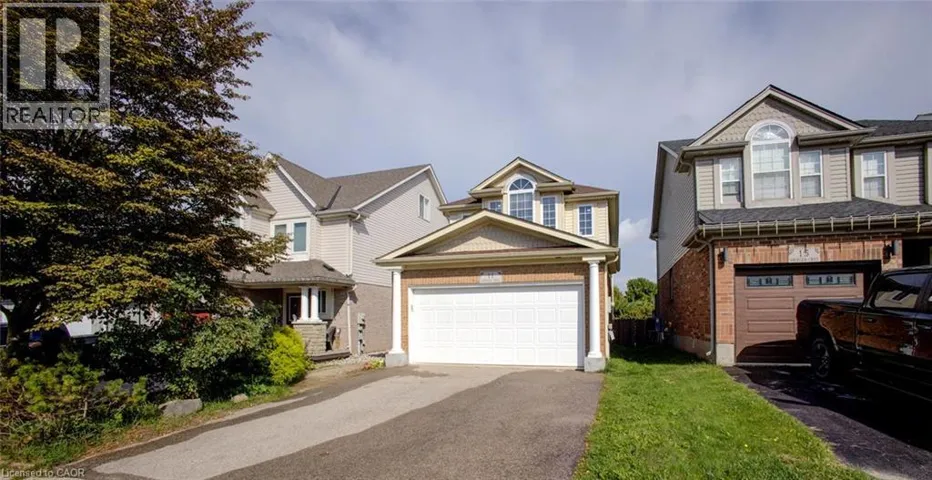 11 KROEGER Crescent, Cambridge, Ontario N3C4J7