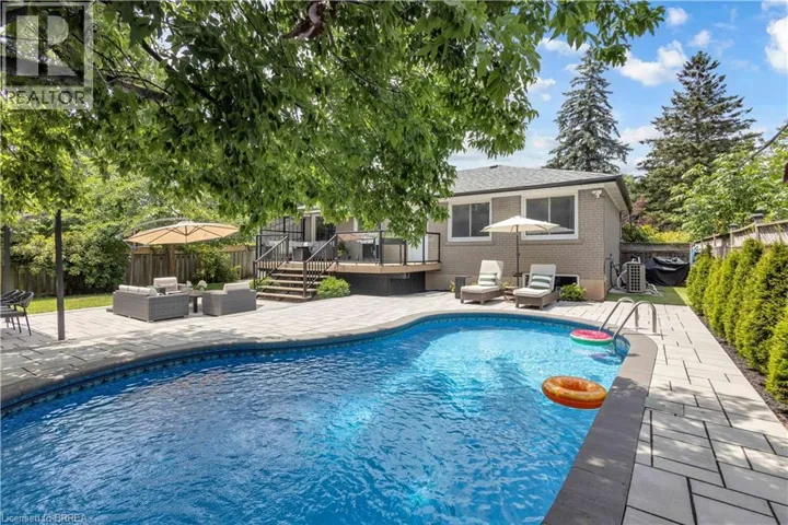 98 MILLER Road, Oakville, Ontario L6H1J9