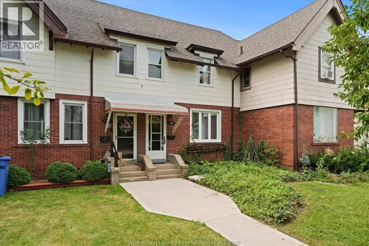 1261 MONMOUTH ROAD, Windsor, Ontario N8Y3M2