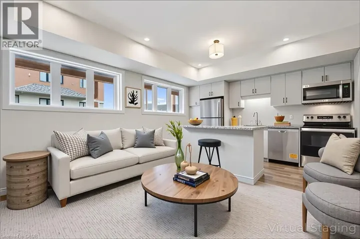 15 STAUFFER WOODS Trail Unit# 7, Kitchener, Ontario N2P0L1