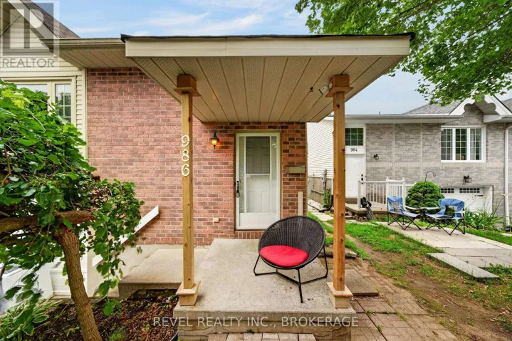986 KILLARNEY CRESCENT, Kingston (East Gardiners Rd), Ontario K7M8C7