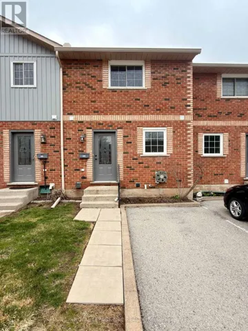 20 - 110 SILVAN DRIVE, Welland (N. Welland), Ontario L3C6Z5