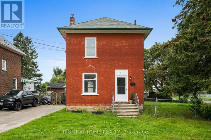 36 EMPRESS AVENUE, Smiths Falls, Ontario K7A4V8
