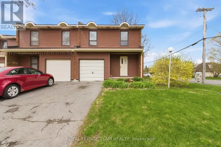 66 - 4 ARNOLD DRIVE, Ottawa, Ontario K2H6V9