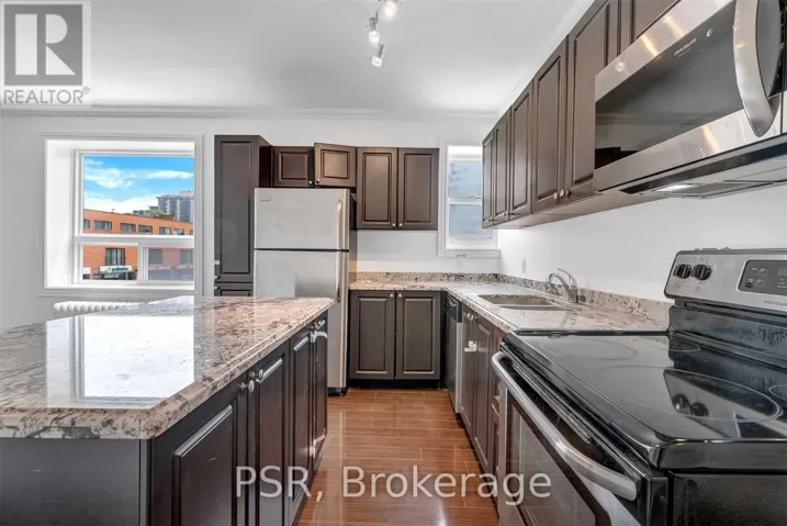 1 - 2 CRAIGHURST AVENUE, Toronto (Lawrence Park North), Ontario M4R1J8
