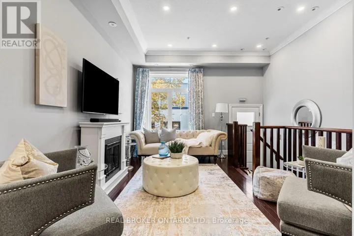 51 ST PAUL STREET, Toronto (Moss Park), Ontario M5A3H2
