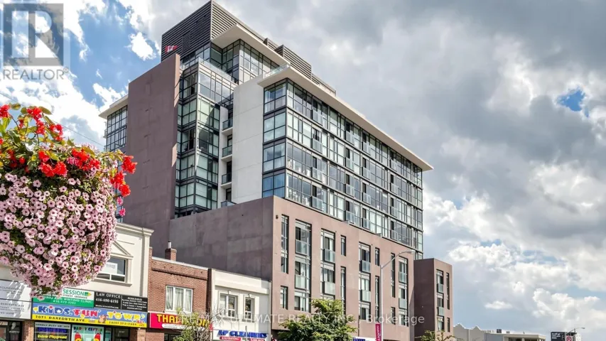 404 - 2055 DANFORTH AVENUE, Toronto (Woodbine Corridor), Ontario M4C1J8