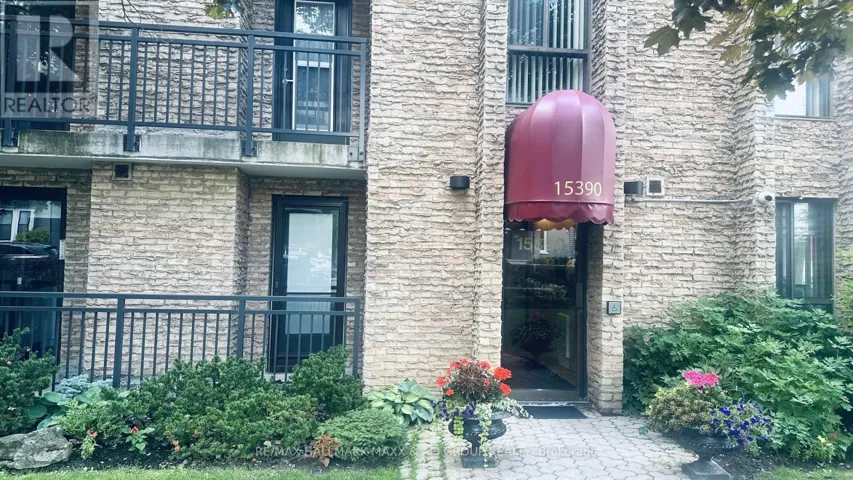 201 - 15390 YONGE STREET, Aurora (Aurora Heights), Ontario L4G1N8