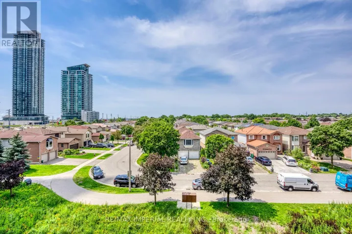 7 - 4020 PARKSIDE VILLAGE DRIVE, Mississauga (Creditview), Ontario L5B0K2