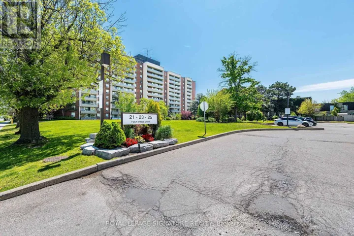405 - 25 FOUR WINDS DRIVE, Toronto (York University Heights), Ontario M3J1K8
