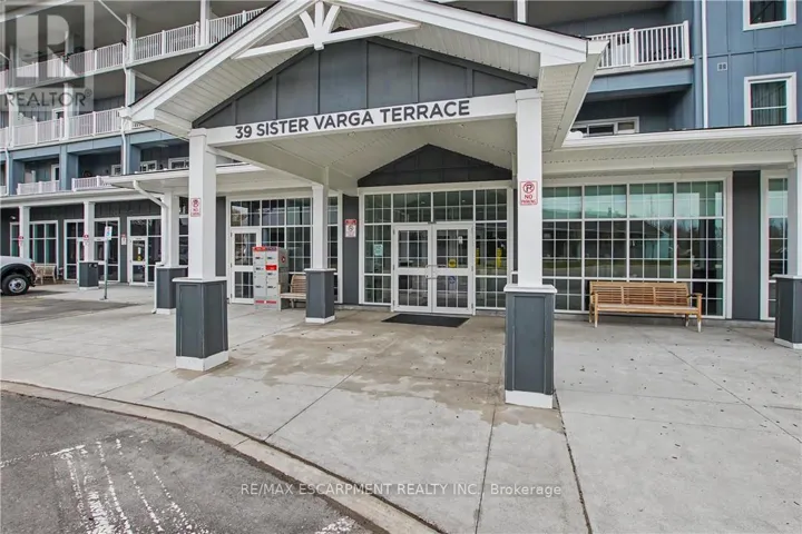 306 - 39 SISTER VARGA TERRACE, Hamilton (Stoney Creek Mountain), Ontario L9B0J7