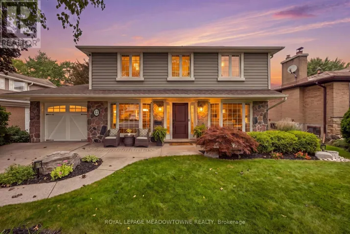 12 CHELTENHAM COURT, Brampton (Brampton East), Ontario L6W1J3