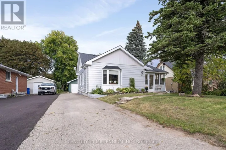 11 DUNDAS STREET W, Erin, Ontario N0B1T0