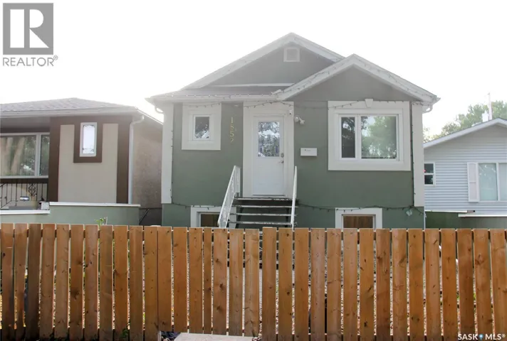 1852 QUEBEC STREET, Regina, Saskatchewan S4P1J6