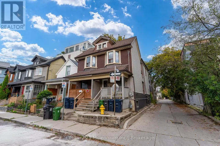 69 LAING STREET, Toronto (Greenwood-Coxwell), Ontario M4L2N4