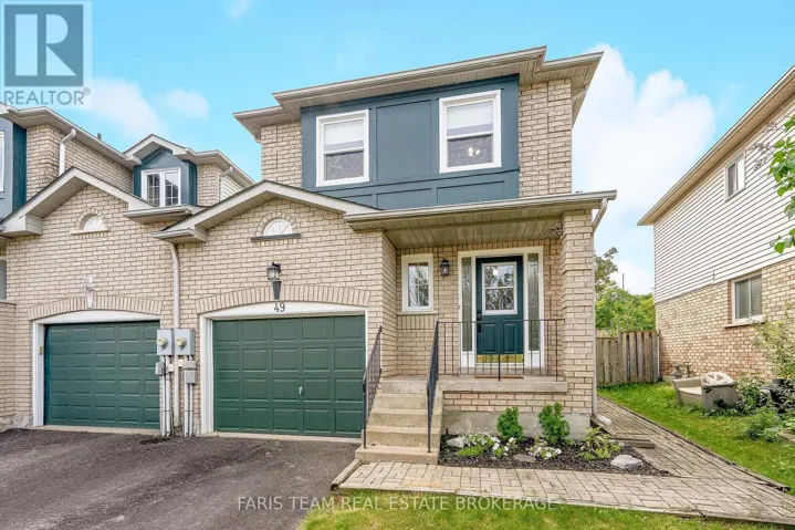 49 CUNNINGHAM DRIVE, Barrie (Ardagh), Ontario L4N8L4
