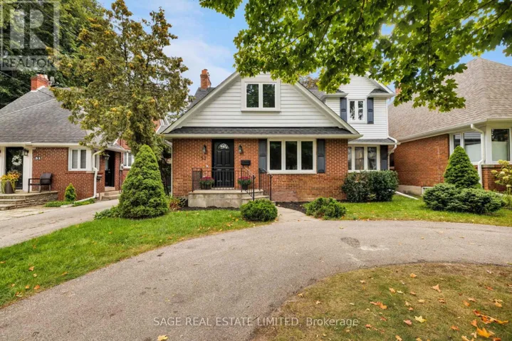 53 WILGAR ROAD, Toronto (Kingsway South), Ontario M8X1J8