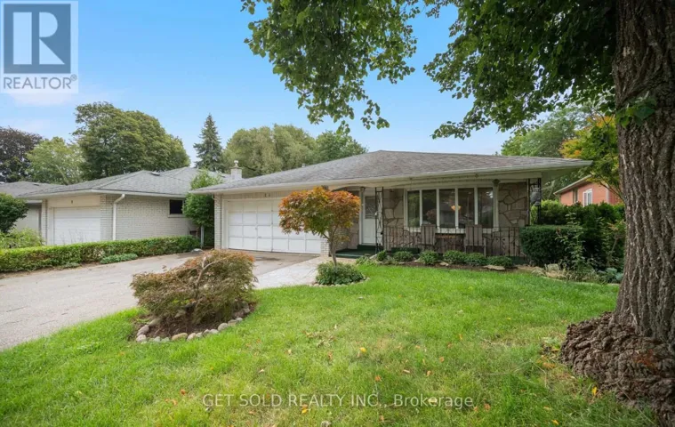 11 PARMALEA CRESCENT, Toronto (Willowridge-Martingrove-Richview), Ontario M9R2X8