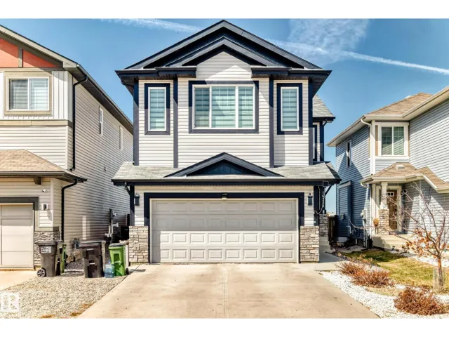 16320 12 AV SW, Edmonton, Alberta T6W3K4