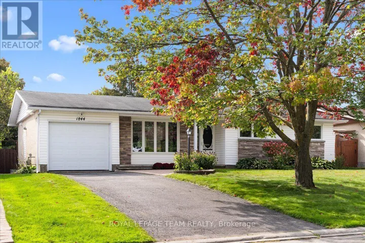 1844 GREENACRE CRESCENT, Ottawa, Ontario K1J6S8