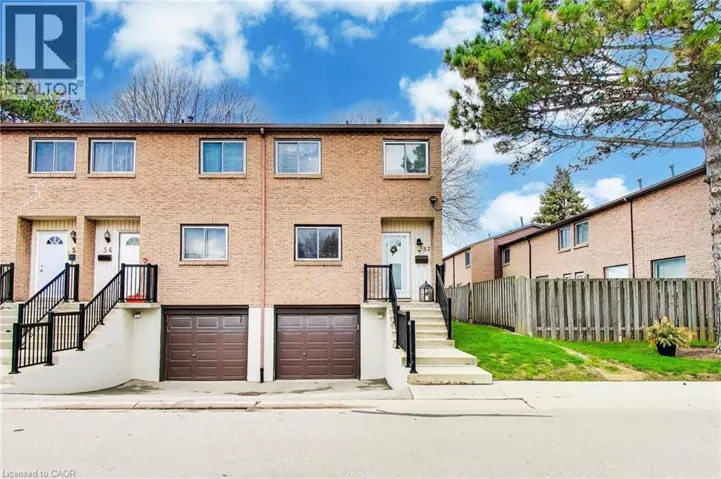 250 MAGNOLIA Drive Unit# 57, Hamilton, Ontario L9C6M3