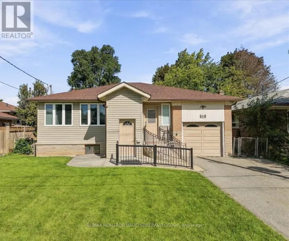 44 KENNARD AVENUE, Toronto (Bathurst Manor), Ontario M3H4M1