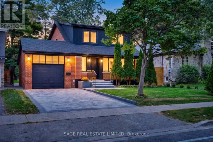 872 ROYAL YORK ROAD, Toronto (Stonegate-Queensway), Ontario M8Y2V4