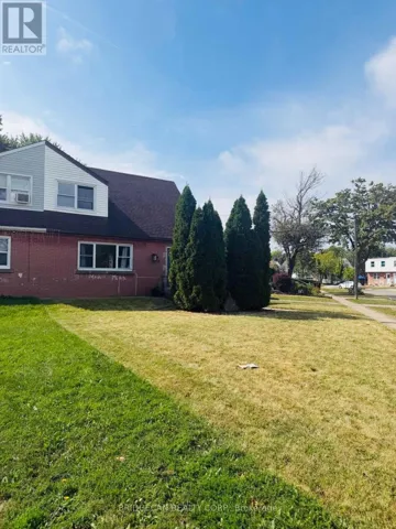 64 EASTVALE PLACE, Hamilton (McQuesten), Ontario L8H1P1