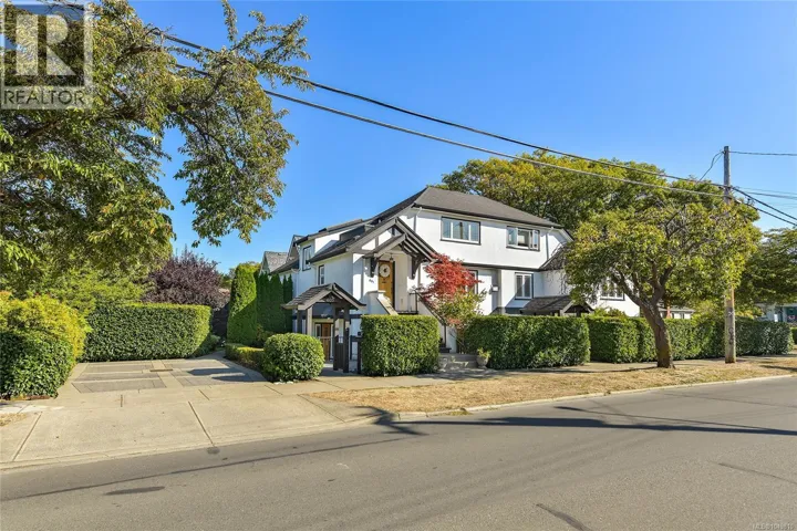 603 Moss St, Victoria, British Columbia V8V4N7