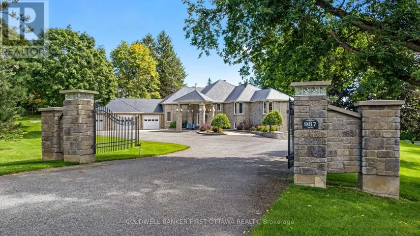987 1000 ISLANDS PARKWAY, Leeds and the Thousand Islands, Ontario K0E1R0