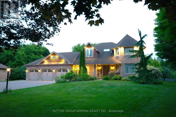 60 MAPLE WAY, East Gwillimbury (Sharon), Ontario L0G1V0