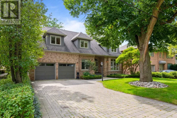 39 ROCKINGHAM DRIVE, Toronto (Princess-Rosethorn), Ontario M9A1P5