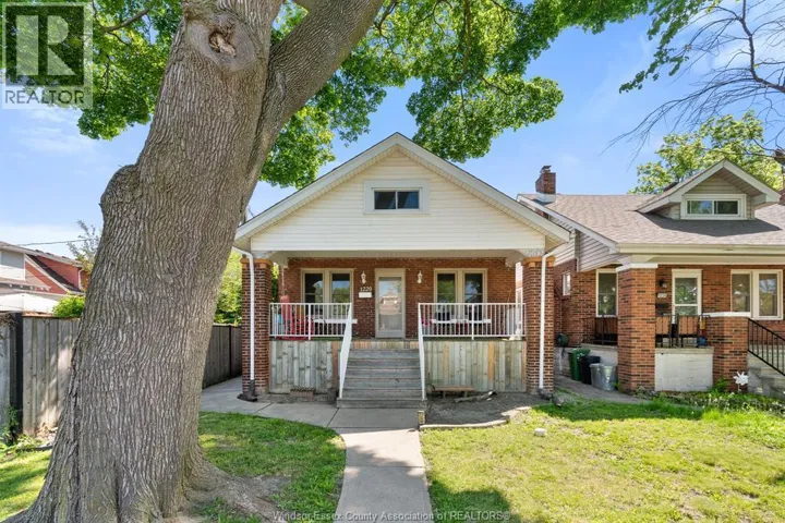 1220 BRUCE AVENUE, Windsor, Ontario N8X1X3
