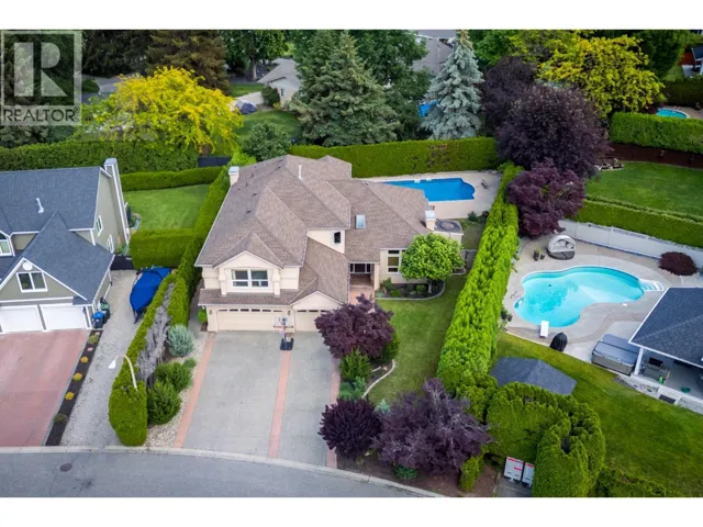 492 Carona Crescent, Kelowna, British Columbia V1W3C6