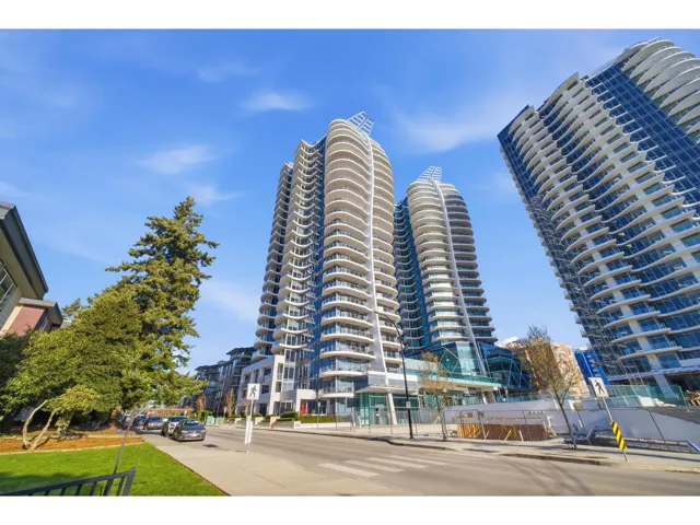 602 1500 MARTIN STREET, White Rock, British Columbia V4B0C2
