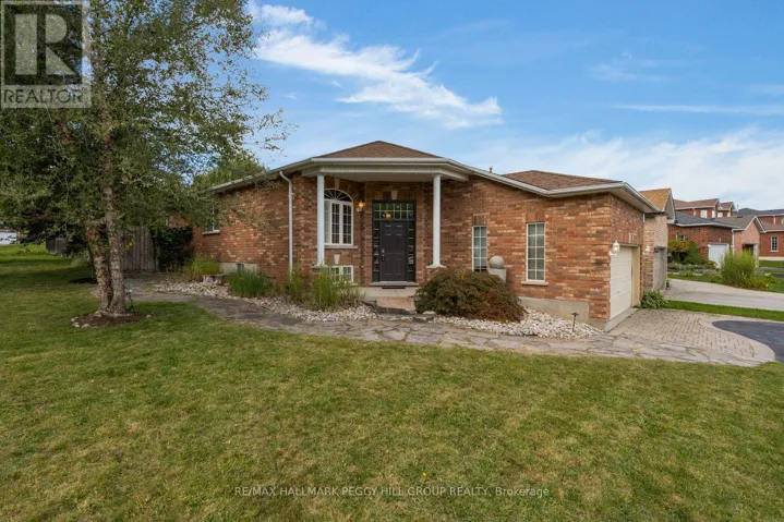 2 BROWN WOOD DRIVE, Barrie (Little Lake), Ontario L4M6N4