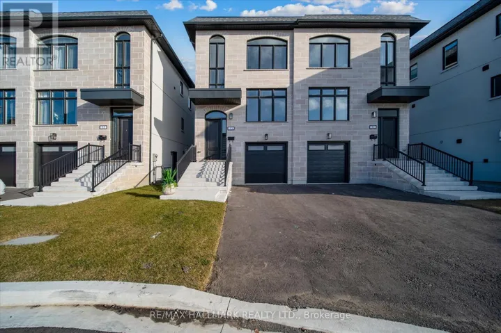 31 ST.GASPAR'S COURT, Toronto (Humber Summit), Ontario M9L2J7