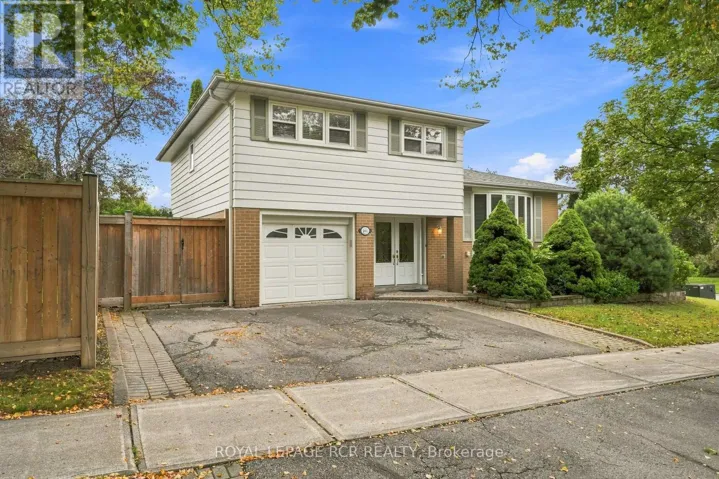 101 HILL DRIVE, Aurora (Aurora Heights), Ontario L4G3A9