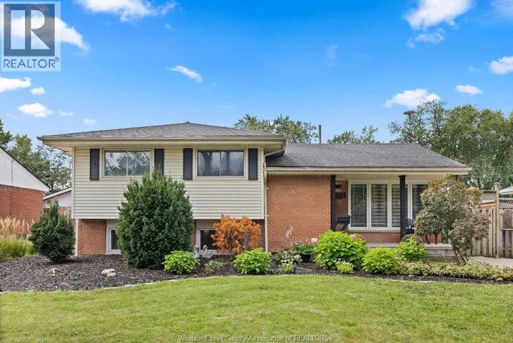 1023 MARJORIE DRIVE, Windsor, Ontario N8S4A2