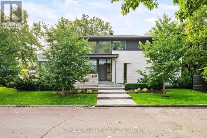 2118 WESTBOURNE AVENUE, Ottawa, Ontario K2A3N7