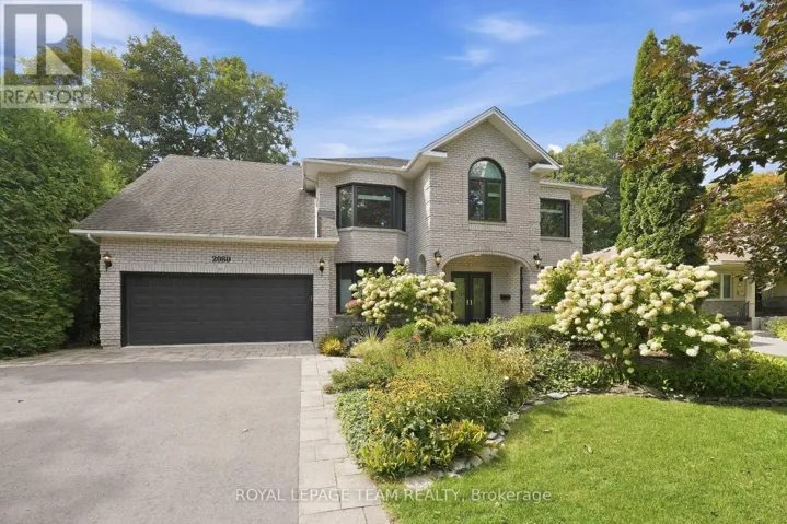 2080 FAIRBANKS AVENUE, Ottawa, Ontario K1H5Z1