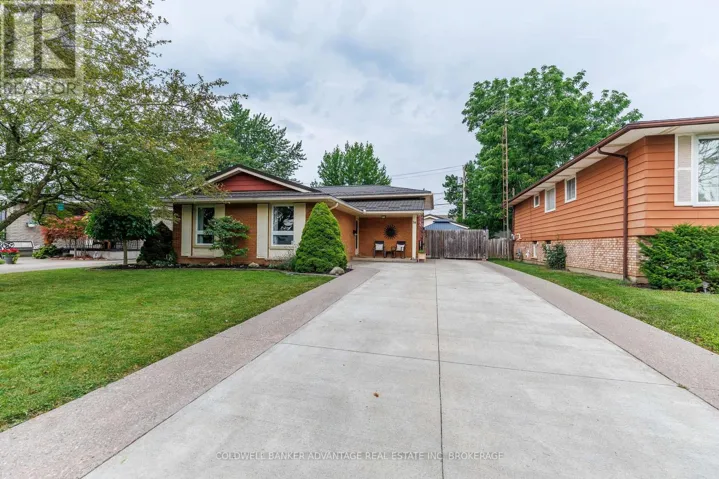74 PINEHURST DRIVE, Welland (N. Welland), Ontario L3C3J1