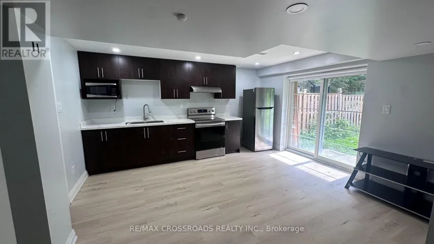 BASEMENT APARTMENT - 2388 DRESS CIRCLE CRESCENT, Oshawa (Windfields), Ontario L1L0L8